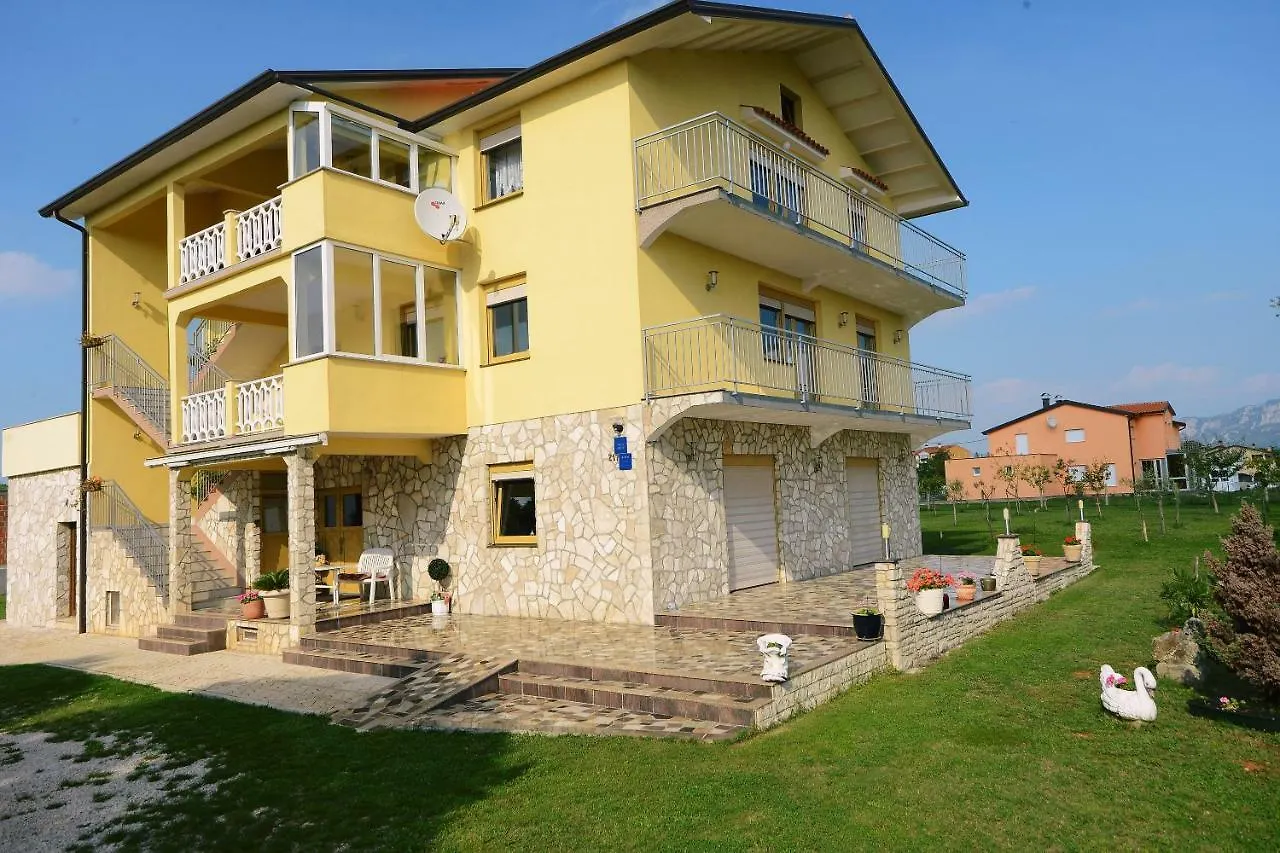 Ferienhaus Tomic Nedeščina 0*,  Croazia